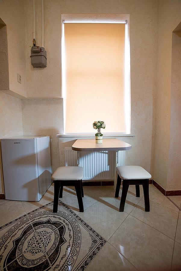 Apartment On Horodotska Street إلفيف المظهر الخارجي الصورة